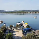 1 Bedroom In Turanj
