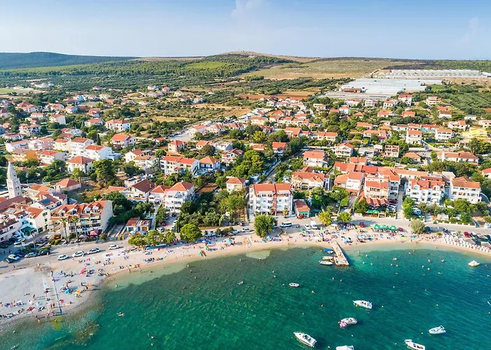 1 Bedroom In 투라니